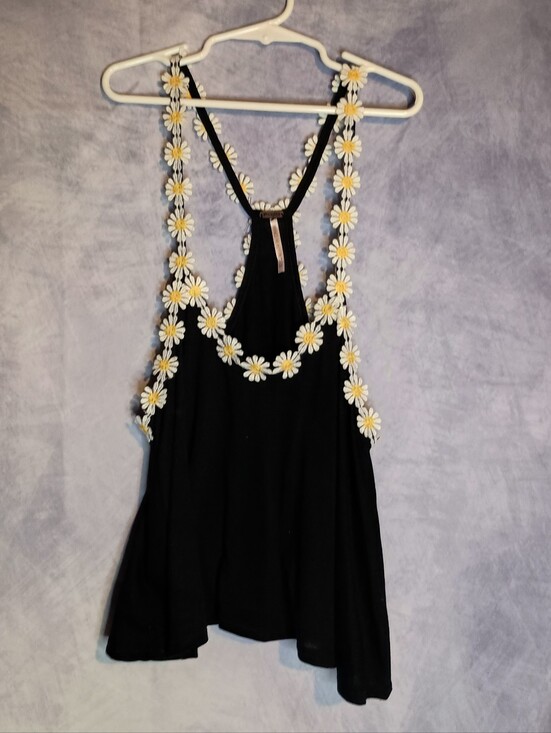 Poof! Tops - Poof! Lightweight Embroidered Daisy Crop Racerback Tank Top